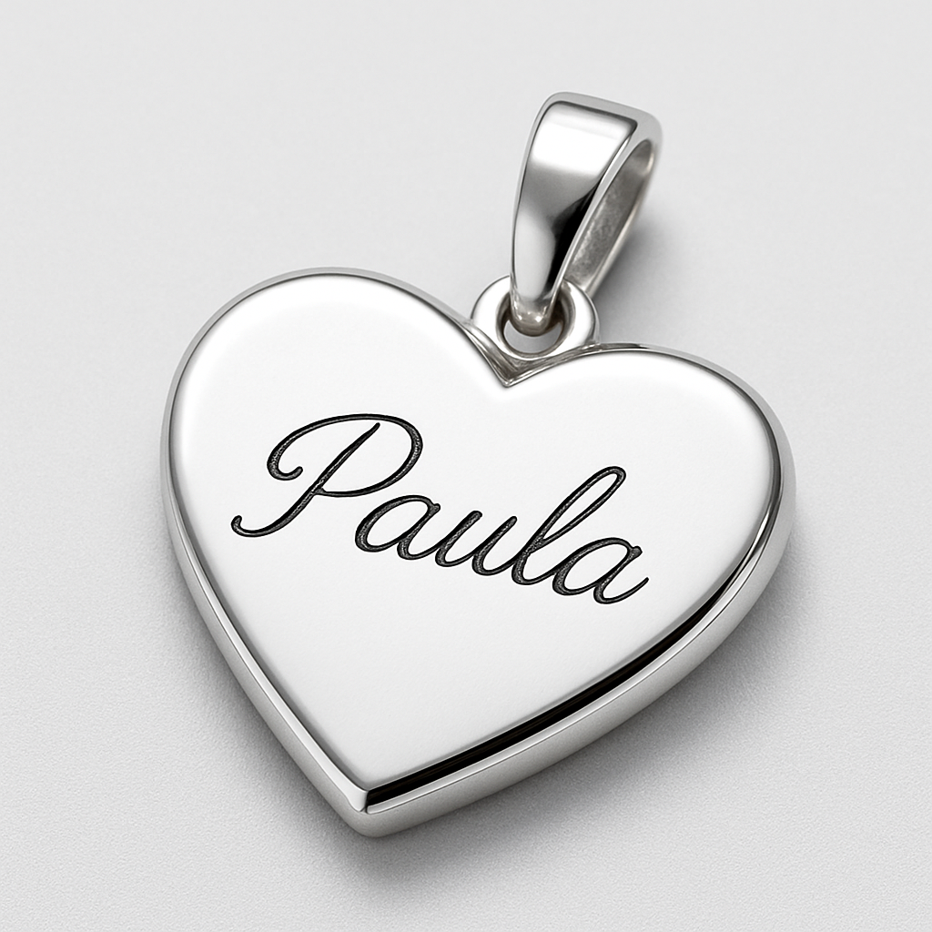 Colgante en forma de corazón de oro blanco con grabado personalizado